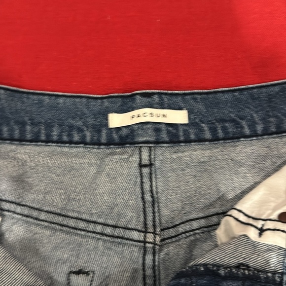 PacSun Blue Relaxed Fit Jeans with patching - Picture 4 of 6